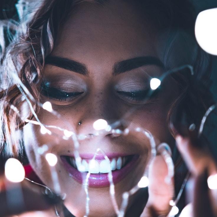 Portrait of Mira Rao meditation instructor